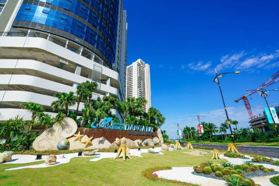 Apartment Flowers @ Country Garden Danga Bay *