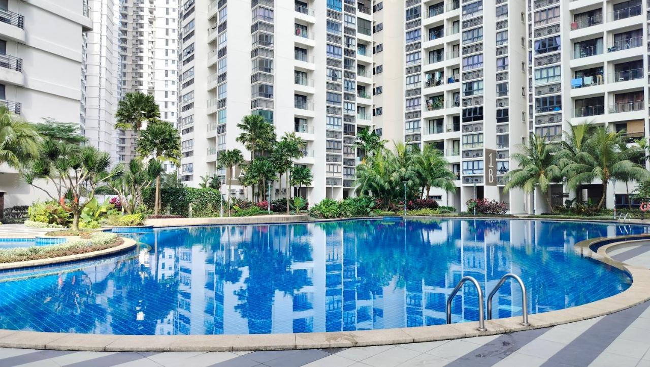 Apartment Flowers @ Country Garden Danga Bay Johor Bahru